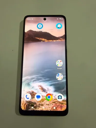 Motorola E32