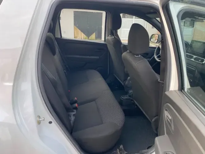Renault Duster Oroch Intense 1.6 Flex 16V Mec. 2024