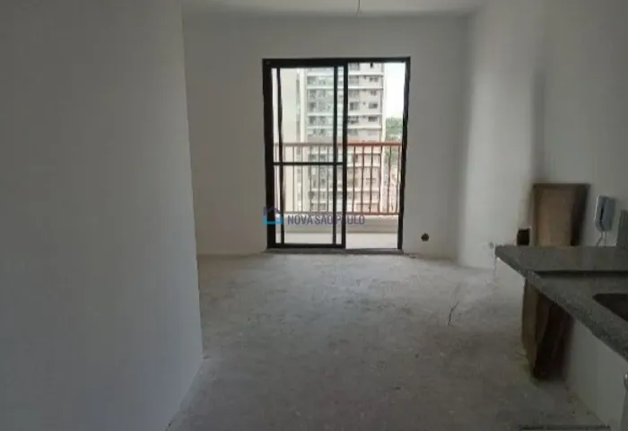 Studio novo a venda no Brooklin, Metrô linha Lilás.