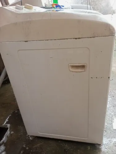 Vendo máquina consul 10k funciona perfeitamente entrego 110v
