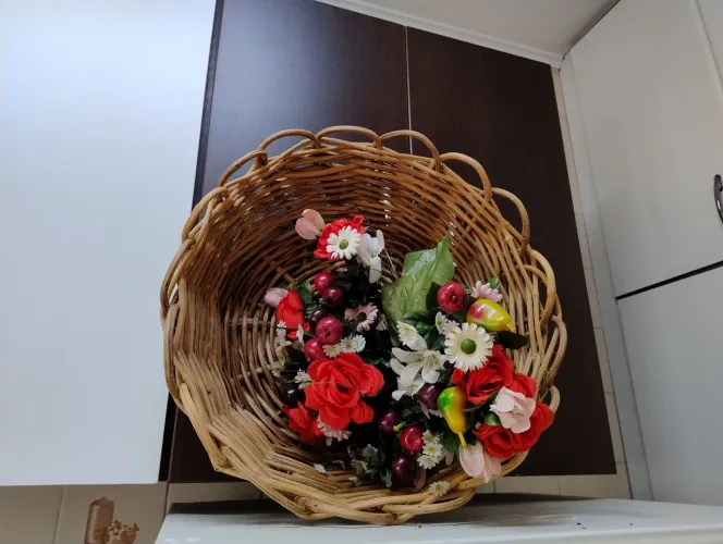 Vendo lindo Cesto com Flores para Decorar sua Cozinha! 
