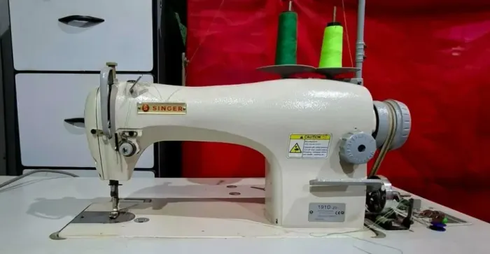 Reta industrial Singer