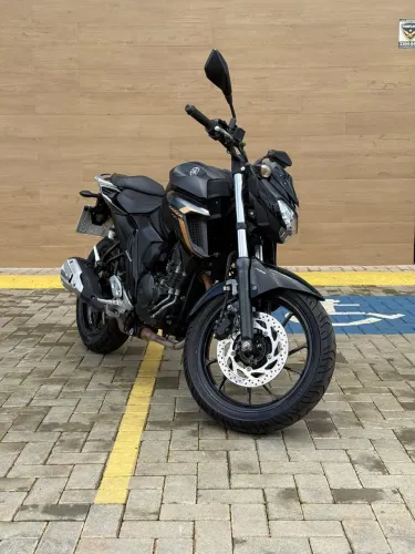 Yamaha FZ25 250 FAZER FLEX