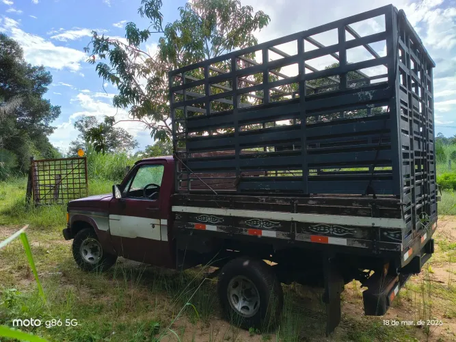 Chevrolet D-20 S / Luxe 3.9/4.0 Diesel 1993