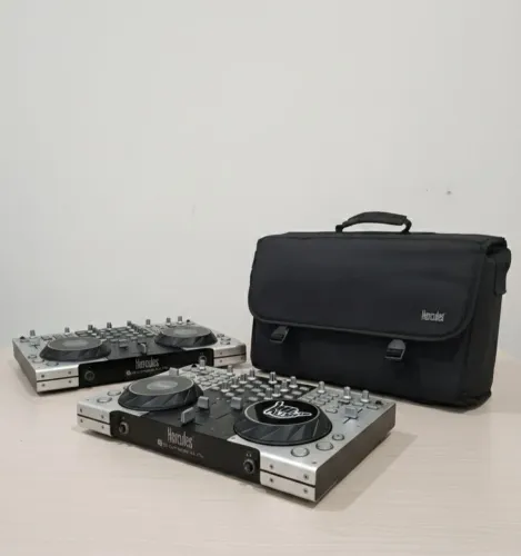 Hercules DJ Console 4-MX ? Controlador DJ Profissional