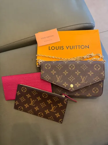 Bolsa felicie louis vuitton 