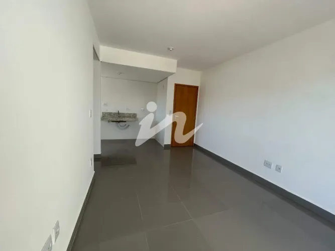 Apartamento residencial à venda no Bairro Lídice, em Uberlândia 1 quarto e 1 vaga