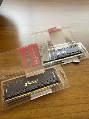 Kingston Fury RGB 8gb DDR4