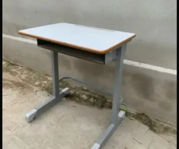 Mesa escolar