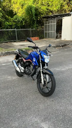 Titan 160