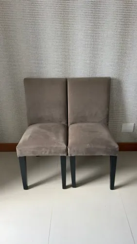 Vende - se cadeiras de mesa de jantar 130 cada