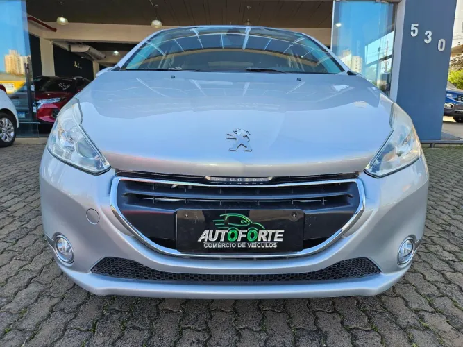 Peugeot 208 Griffe 1.6 Flex 16V 5P Aut. 2015