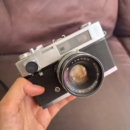 Camera analógica vintage Konica Auto S