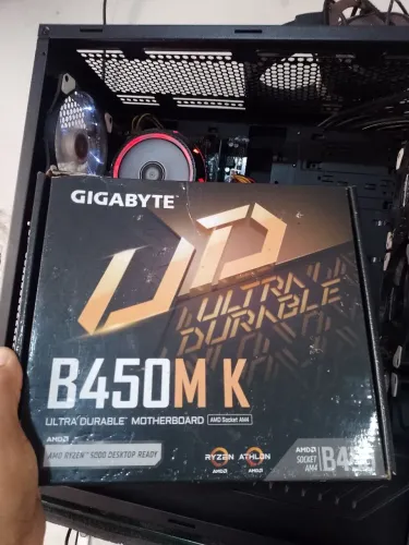 Kit AMD Ryzen 3 2200g