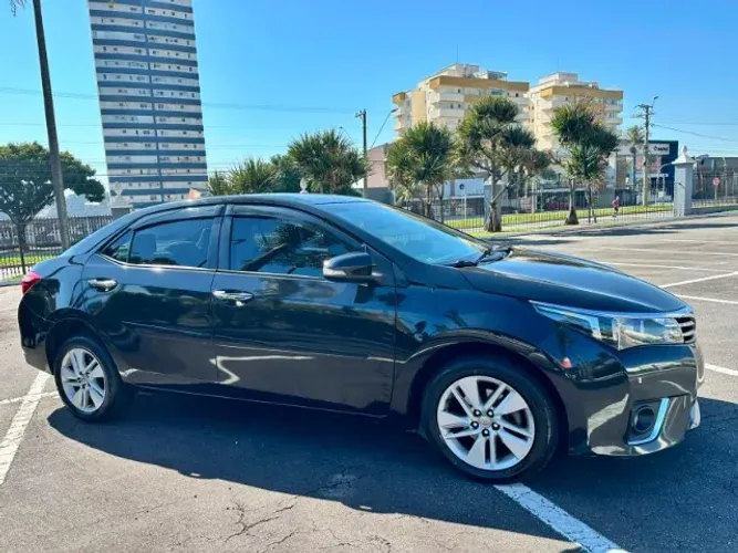Toyota Corolla GLI 1.8 Flex 16V Aut. 2017