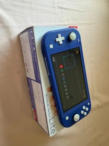 Nintendo Switch Lite Turquesa Desbloqueado + Cartão MicroSD 32GB + Caixa