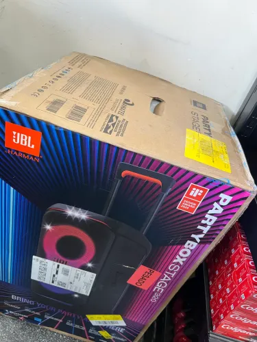 Caixa de som JBL PARTYBOX 320