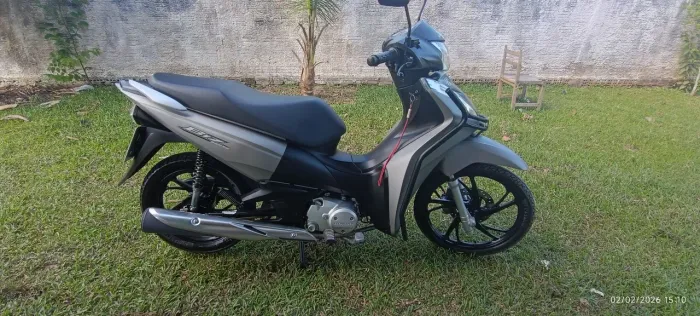 Vende-se moto biz