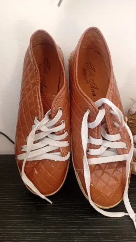 Vendo sapato feminino 