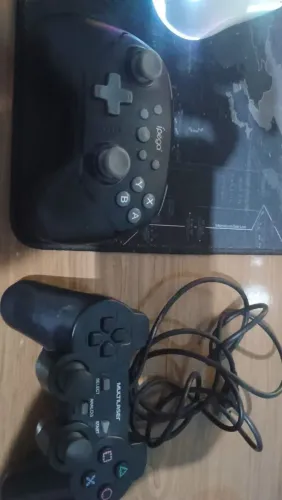 Controle IPega sem fio e PC USB com fio