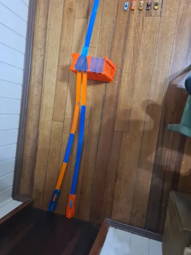 Pista de carros Hot Wheels incluso 5 carrinhos