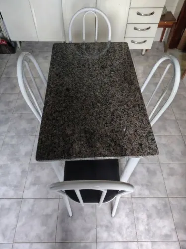  mesa de jantar 