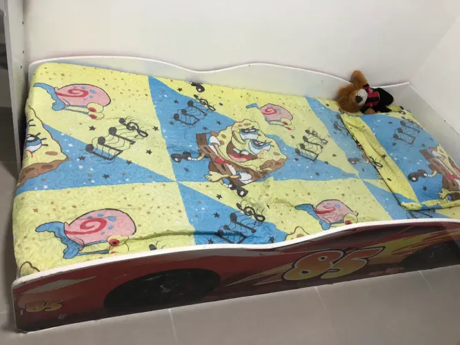 Cama carro infantil