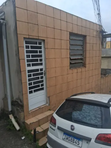 Alugo kitnet 500,00 + um deposito