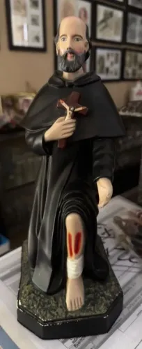 IMAGEMDE SÃO PEREGRINO PROTETOR CONTRA O CÂNCER - 28 CM