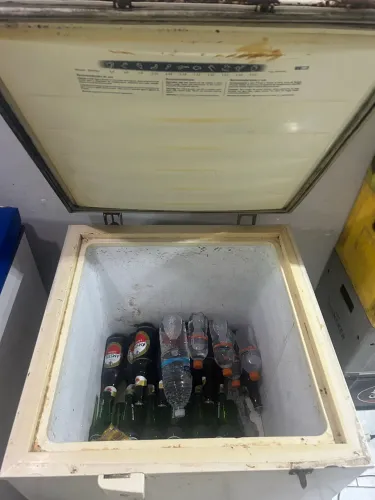 FRIZER HORIZONTAL DE UMA PORTA