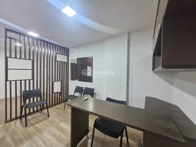 Sala comercial à venda em São José - SC