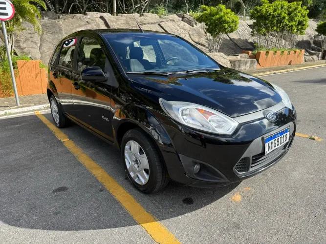 Ford Fiesta SE 1.6 16V Flex 5P 2012