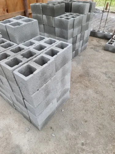 Bloco de concreto e construção