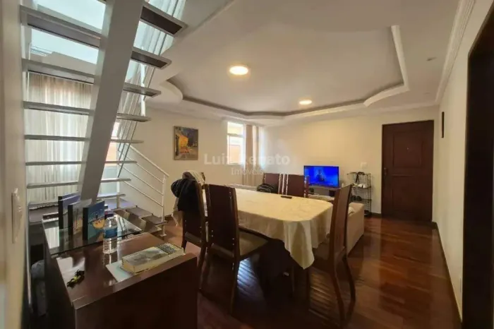 Cobertura à venda no bairro Alto Barroca