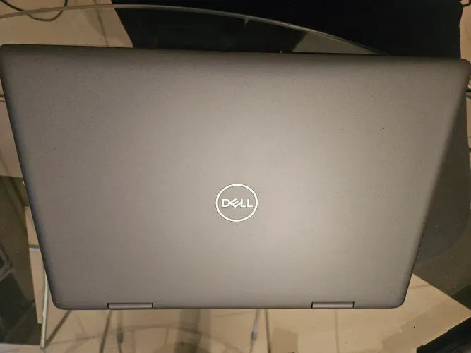 Vendo notbook dell inspron p93g001 defeito