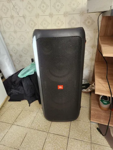 Jbl party box 300