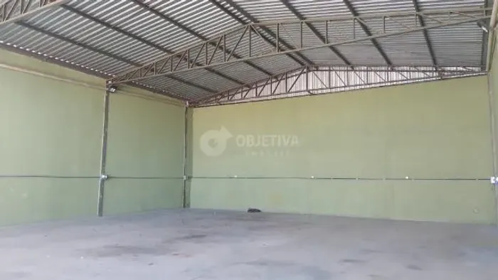 Galpão para aluguel, 2 vagas, MARTA HELENA - UBERLANDIA/MG