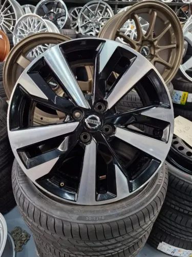 Jogo de rodas Nissan Versa kicks aro 17 4x100 originais