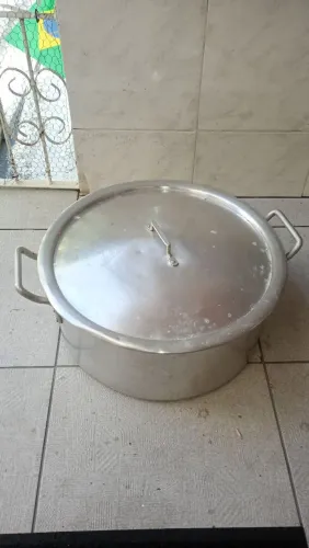 VENDO PANELA DE E 45 LITROS