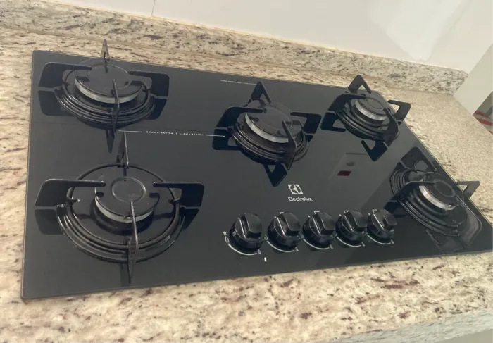 Cooktop 5 bocas Eletrolux - a gás - acendimento eletrônico