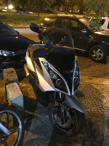 Kymco Downtown 300 2018 Prata 22.000km