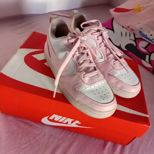 Tênis Nike infatil