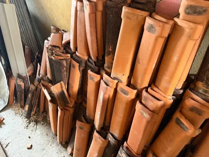 ? VENDE-SE 2.000 TELHAS PLAN! ? Interessados