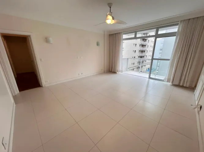 Guarujá-SP Praia das Pitangueiras 4 Dormitórios 1 Vaga 120m² Vista Mar Ar-condicionado Aca