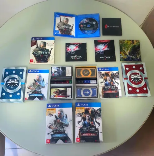 The witcher PS4 Edição especial + Pack DLC'S + baralho Gwent