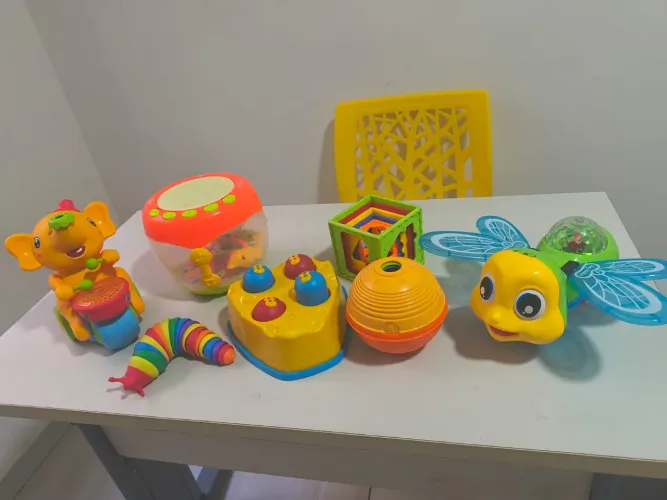 Kit de Brinquedos Infantis Educativos - 8 Peças
