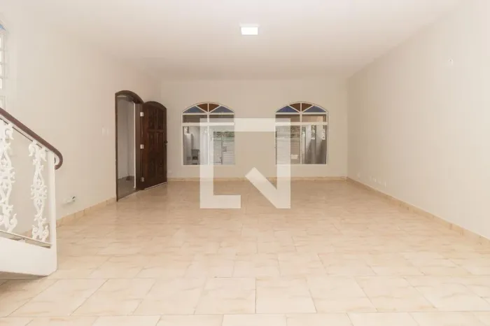 Casa à Venda - Jaguara, 3 Quartos, 291 m2