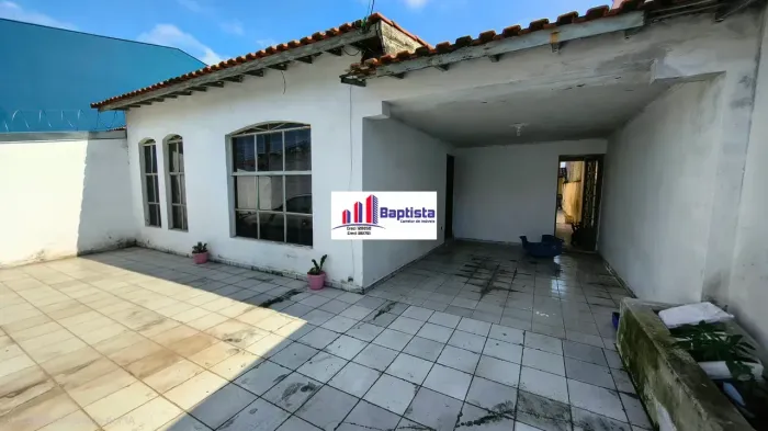 Vendo casa 03 dormitorios-Terreno 10x25 - Jd Nova Ipanema