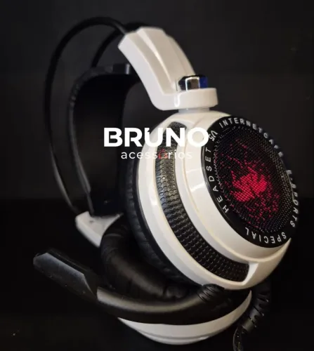 Headset Gamer com microfone profissional 