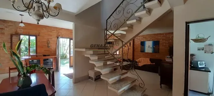 Sobrado à venda com 4 Suítes sendo 1 Master no Jardim Esplanada , Indaiatuba, SP